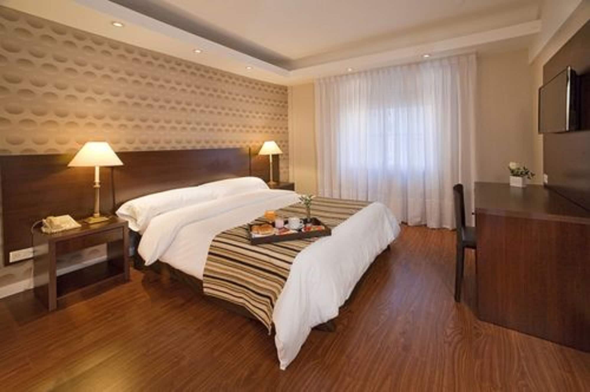 Dora Hotel Buenos Aires Bagian luar foto